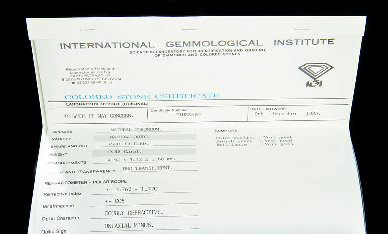 RUBINER, 2 st, fasettslipade, oinfattade, 0.45 ct resp 0.71 ct. Cert. IGI.