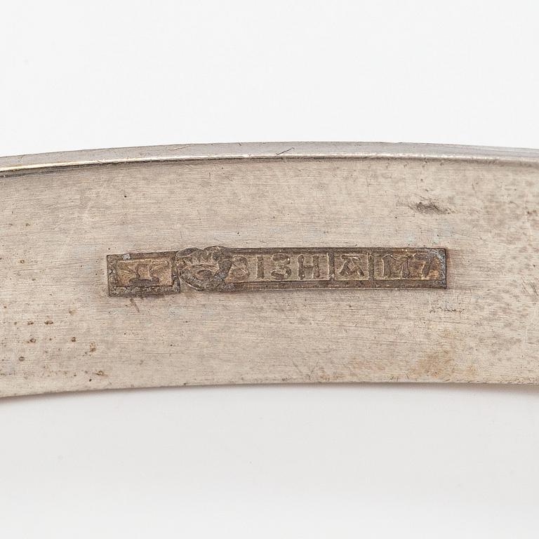 Elis Kauppi, pendant and bracelet, silver, spectrolite, Kupittaan Kulta, Turku 1965.