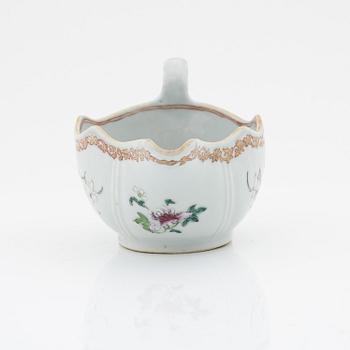 A famille rose sauce boat, Qing dynasty, Qianlong (1736-95).