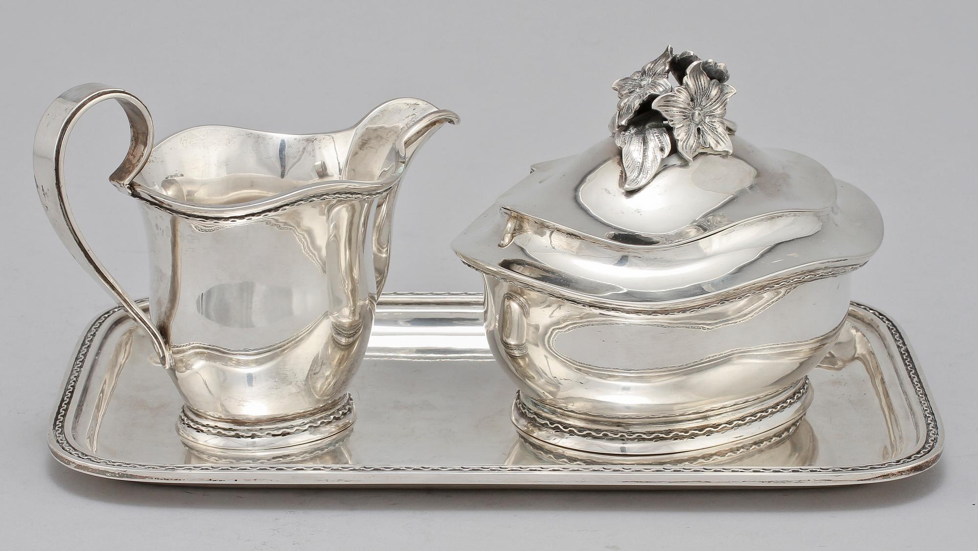 KAFFESERVIS, 4 delar, silver, Eric Råström, C G Råström Stockholm, 1947 samt 1948. Vikt 1 690 g.