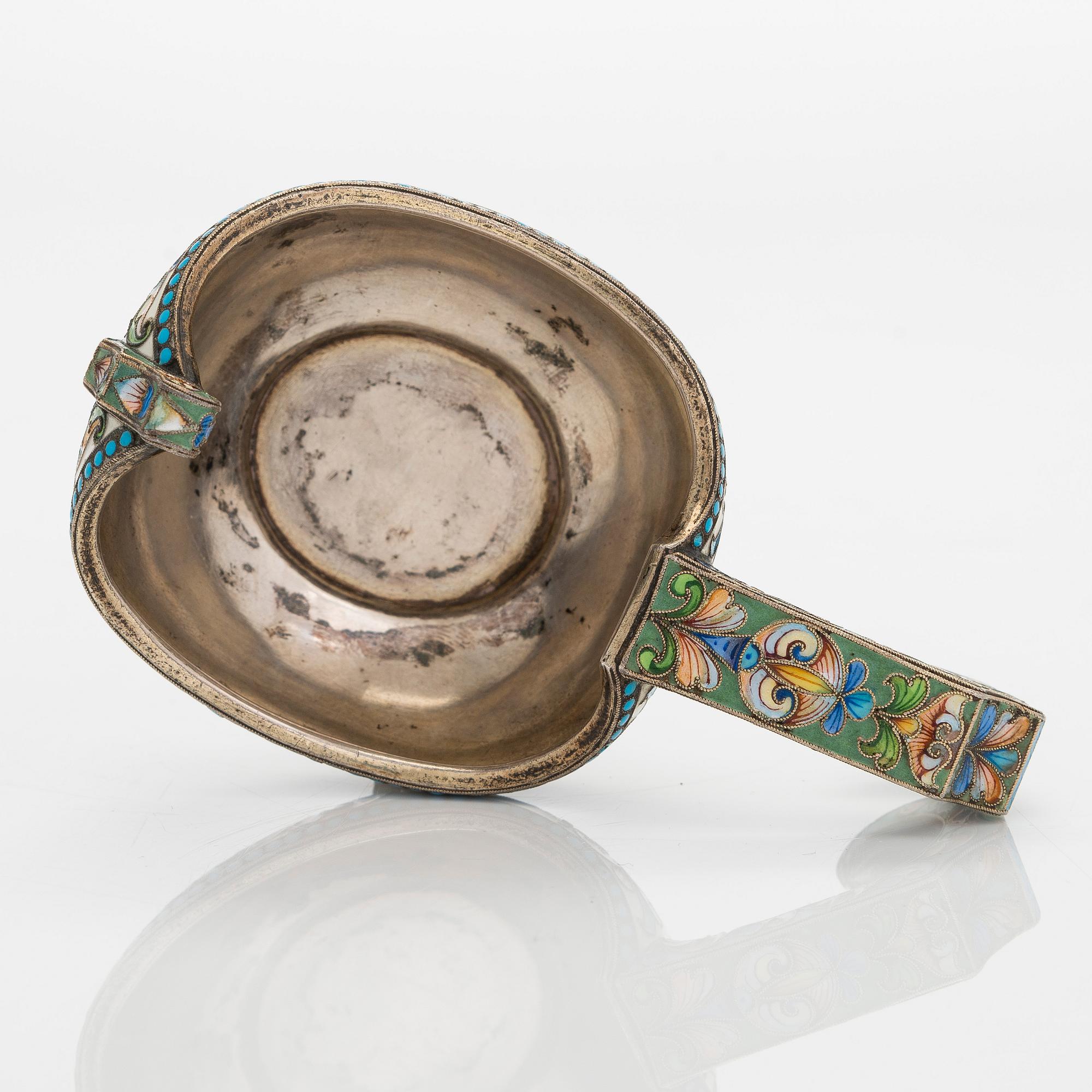 Khlebnikov, a silver-gilt and cloisonné enamel kovsh, Moscow 1908-1917.