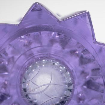 Aimo Okkolin, a vase signed Aino Okkolin Riihimäen Lasi OY.