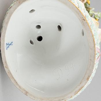 A Meissen porcelain figurine, second half of the 19th-century.