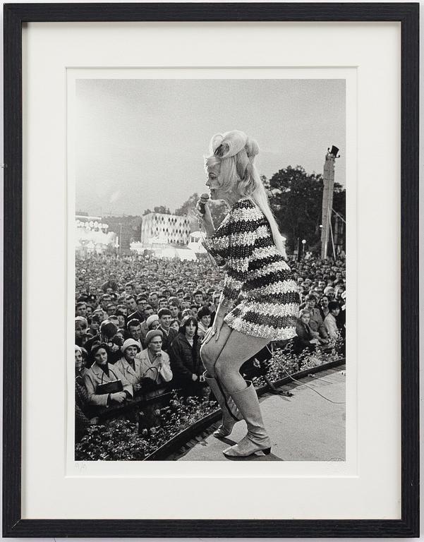 “Jayne Mansfield at Liseberg, 27 May 1967”, Bildbyrån Kamerareportage AB.