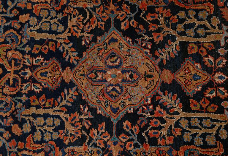 MATTA, orientalisk, old, 198 x 136 cm.