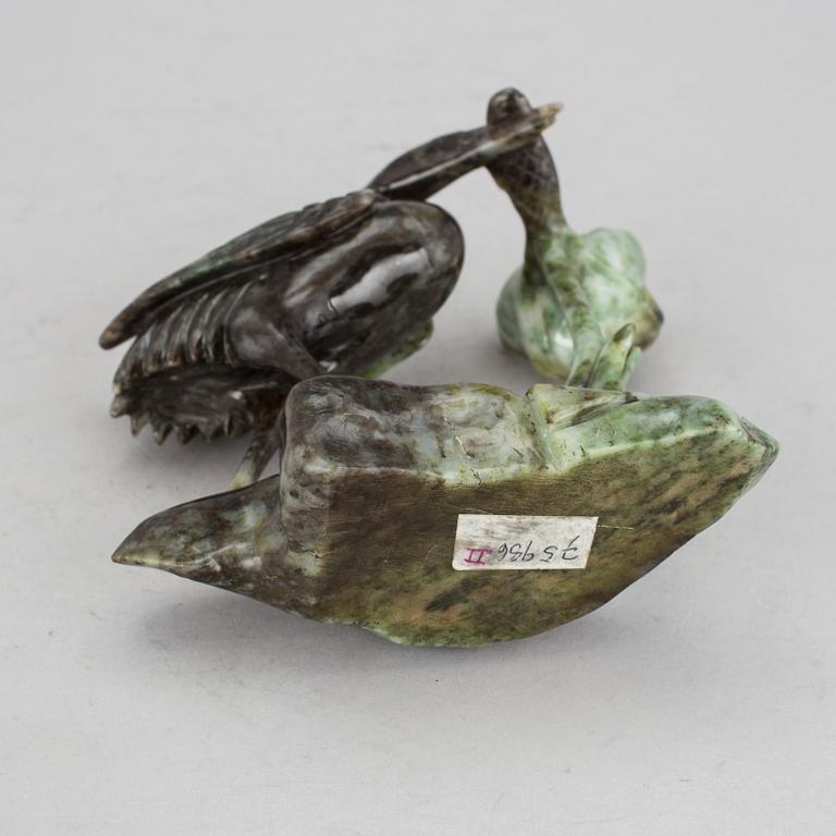 FIGURIN, grön sten, Kina, 1900-tal.