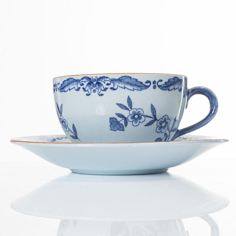 A 33-piece 'Ostindia' creamware tea and coffee service, Rörstrand.