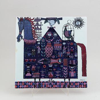 Stig Lindberg, an earthenware wall plaque, 21/40, Gustavsberg Studio.
