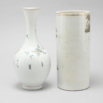 Two porcelain vases from China, 20th century.