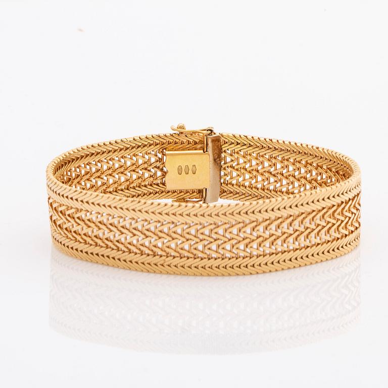 GOLD BRACELET 18K gold, 43,0 g, approx 18 x 1,5 cm.