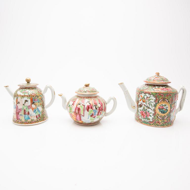 A set of porcelain, 5 pieces, China, Canton, 19th century.