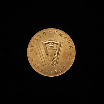 MEDALJER, 11 st. Samt diverse MYNT:.
