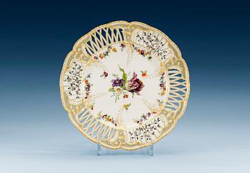 1246. A Berlin KPM dessert dish, end of 19th Century.