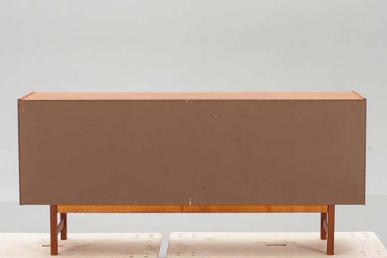 SIDEBOARD, teak. 1950-tal.