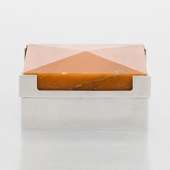 Bertel Gardberg, A lidded silver box with rosewood interior,  for Kultateollisuus, Turku 1968.