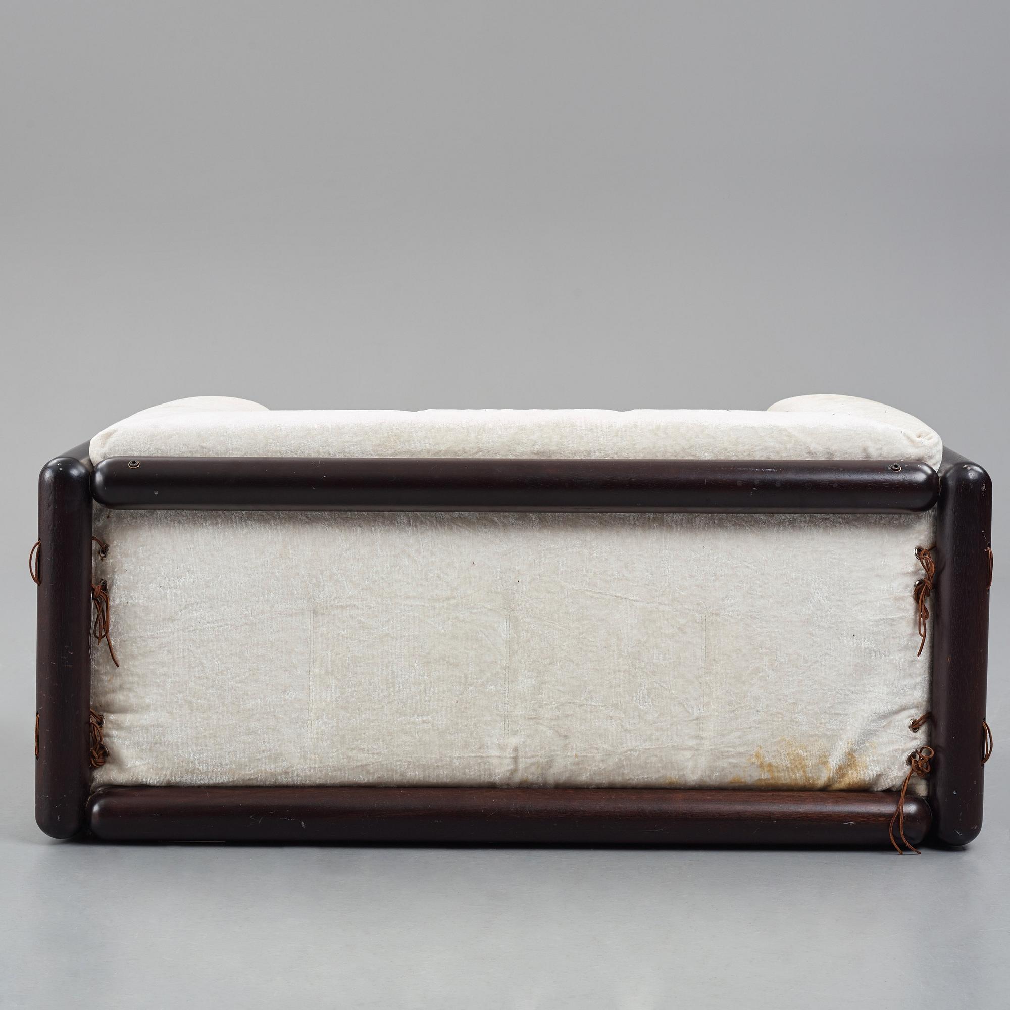 Carlo Scarpa, a 'Cornaro' sofa, Gavina, Italy, 1970s.