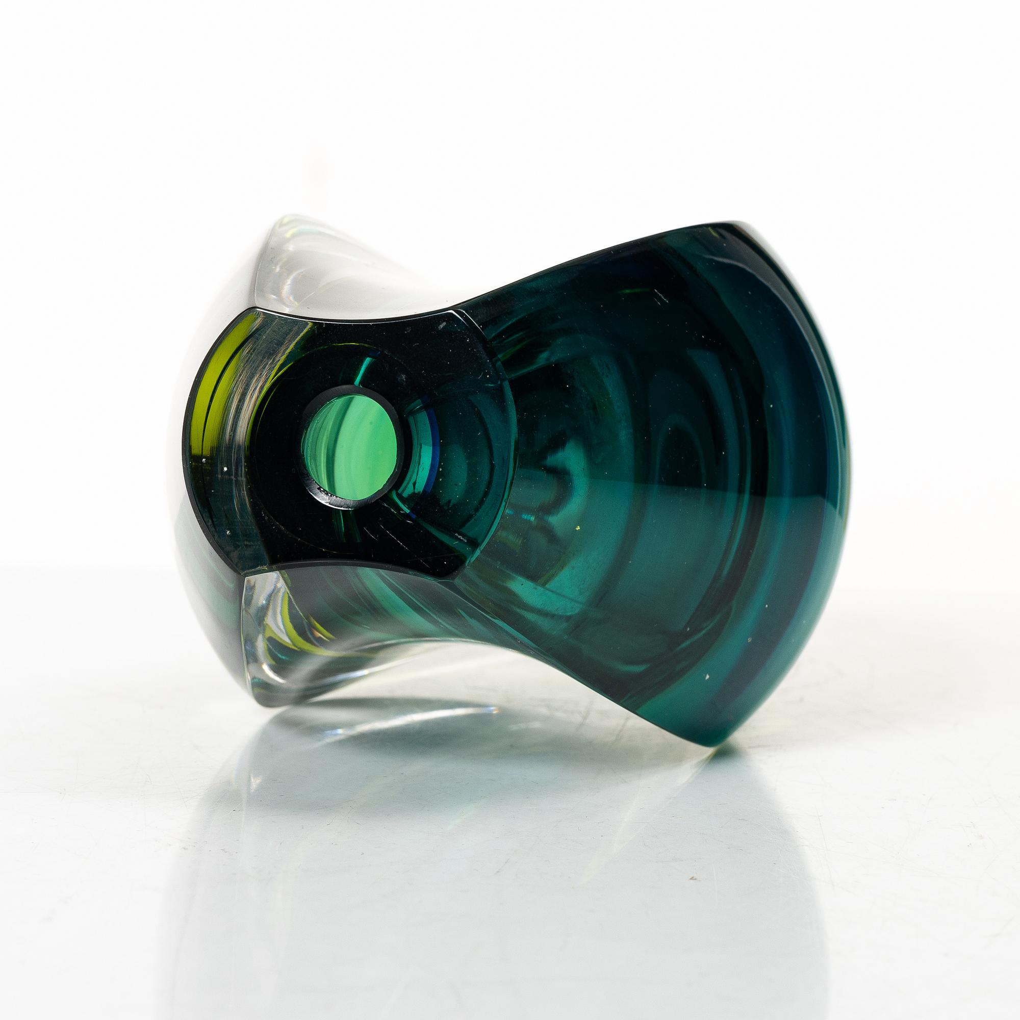 Mona Morales-Schildt, vase, "Ventana", Kosta.