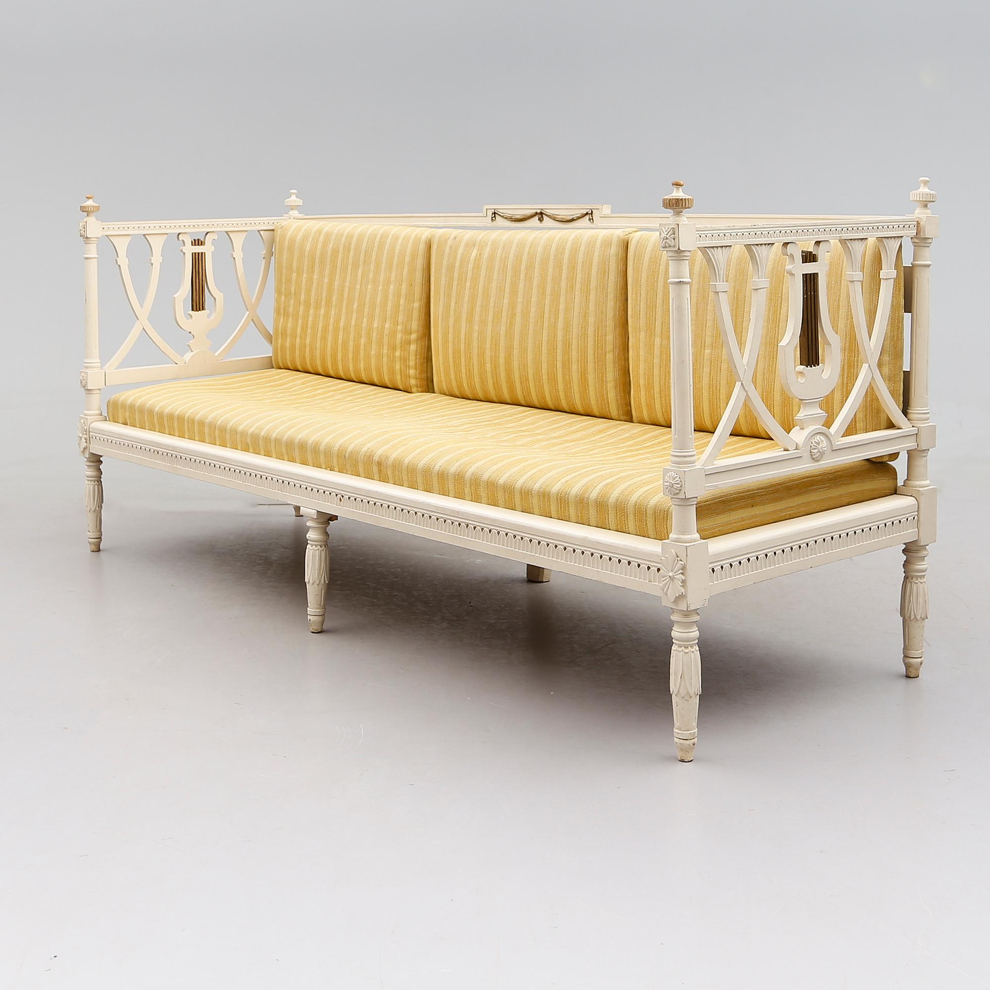 SOFFA, empirestil, 1900-talets första hälft.