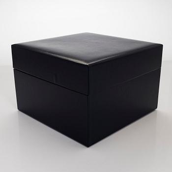 Kahvikannu, hopeaa, Kultakeskus Hämeenlinna 1979.