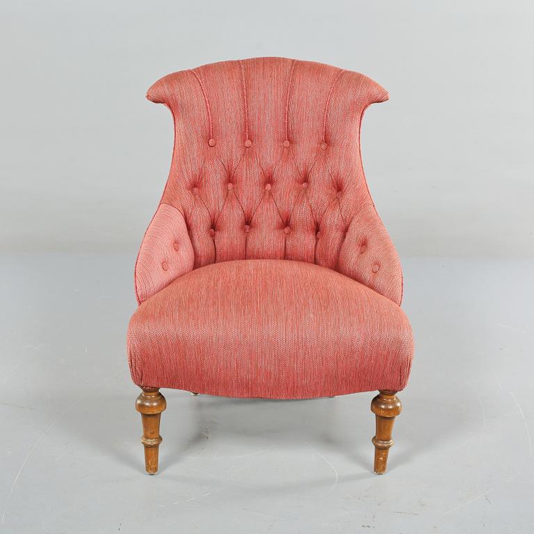FÅTÖLJ, sk Emmafåtölj, 1800-talets slut.