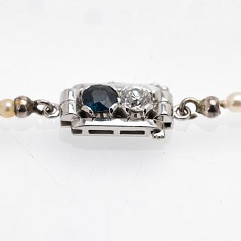 W.A. Bolin, Collier med odlade pärlor, diamant och safir, Stockholm 1947.