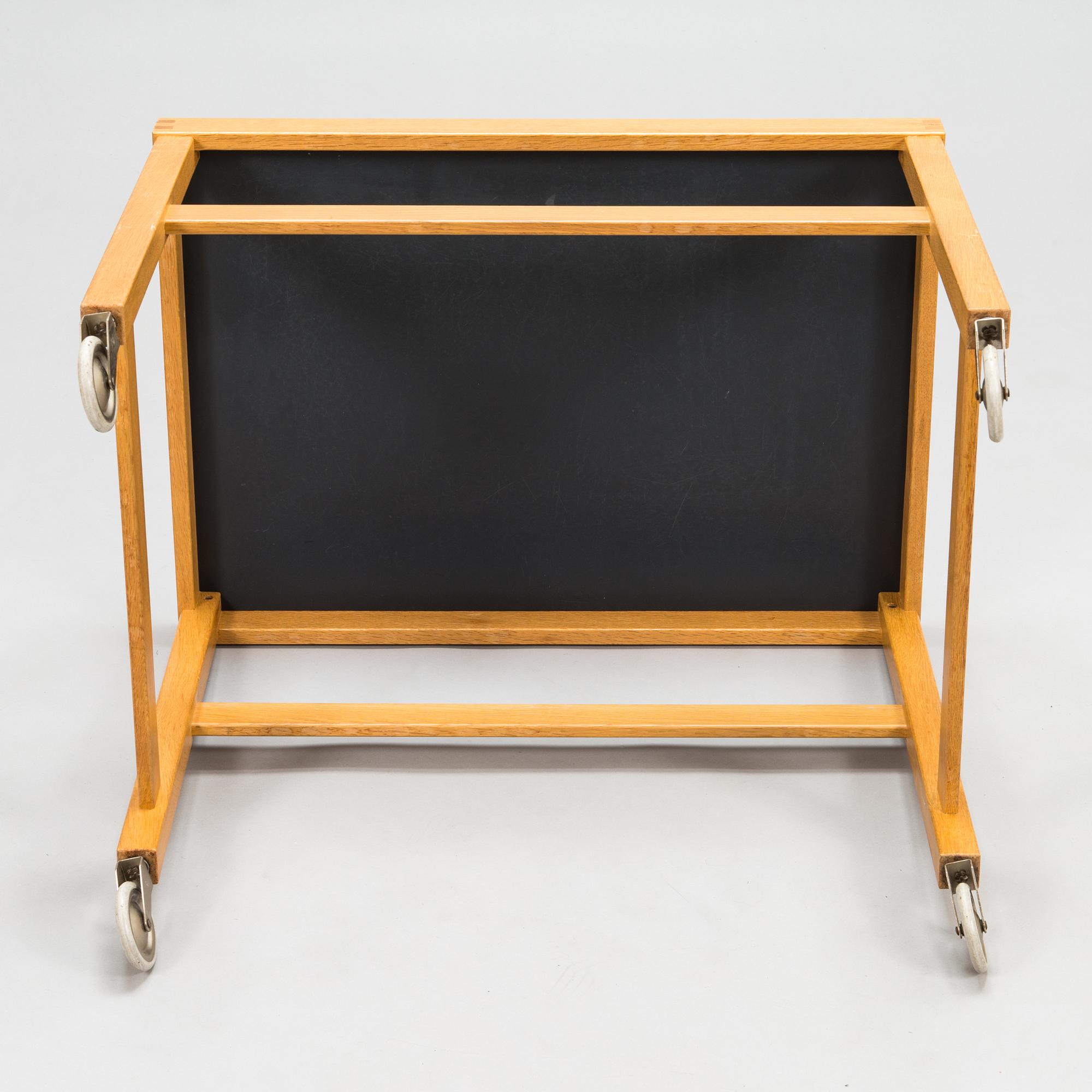 Olavi Hänninen, a 1960s tea trolley for HMN Huonekalu Mikko Nupponen, Lahti, Finland.