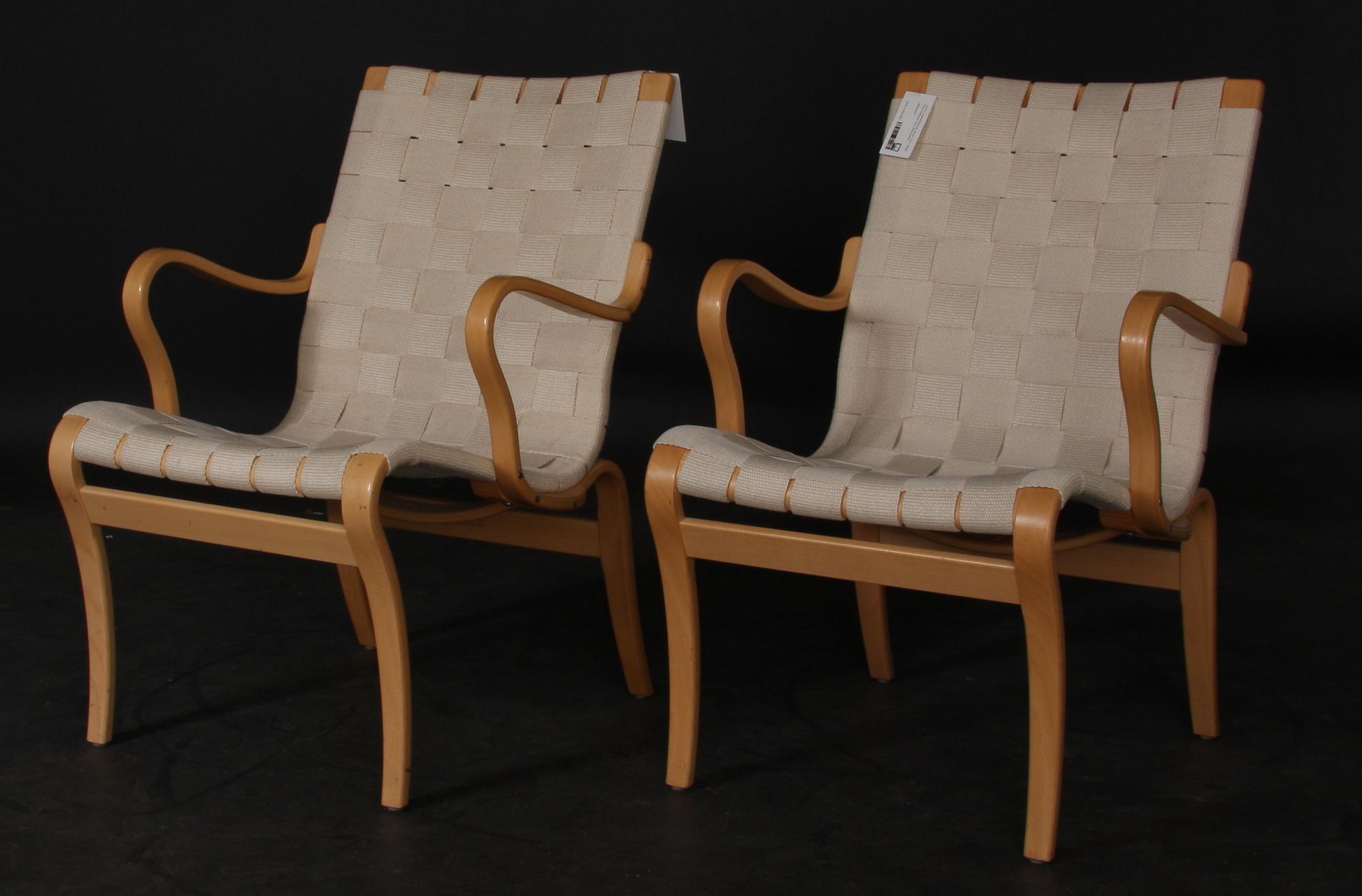 KARMSTOLAR, ett par. "Mina" design Bruno Mathsson. Dux. Brännmärkta.