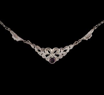 COLLIER, silver med markasiter och cabochonslipad ametist. Vikt 7 g.