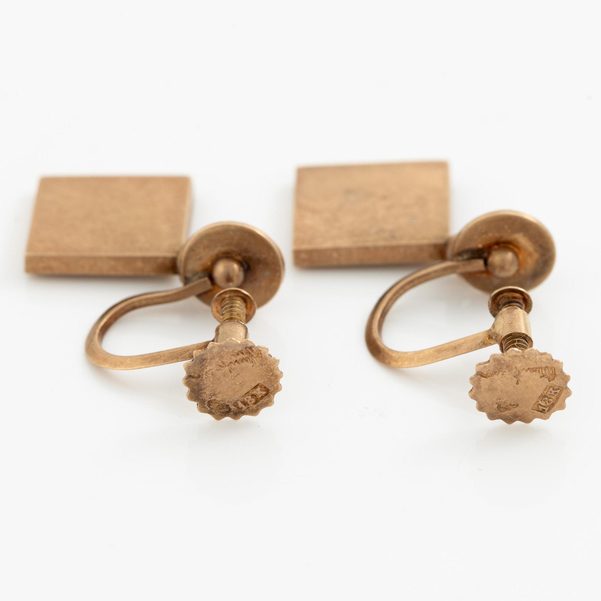 Wiwen Nilsson, A pair of earrings, 18K gold, geometric shape.