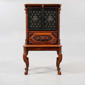 BARSKÅP, barockstil, 1900-talets andra hälft.