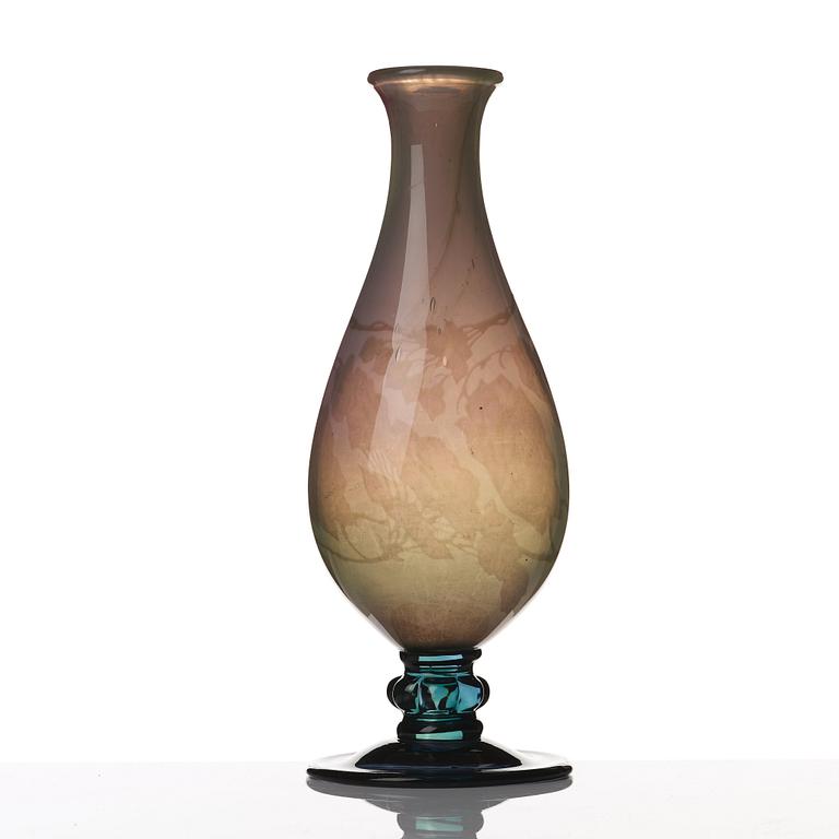 Simon Gate, a "graal" glass vase, Orrefors 1917, no 342.