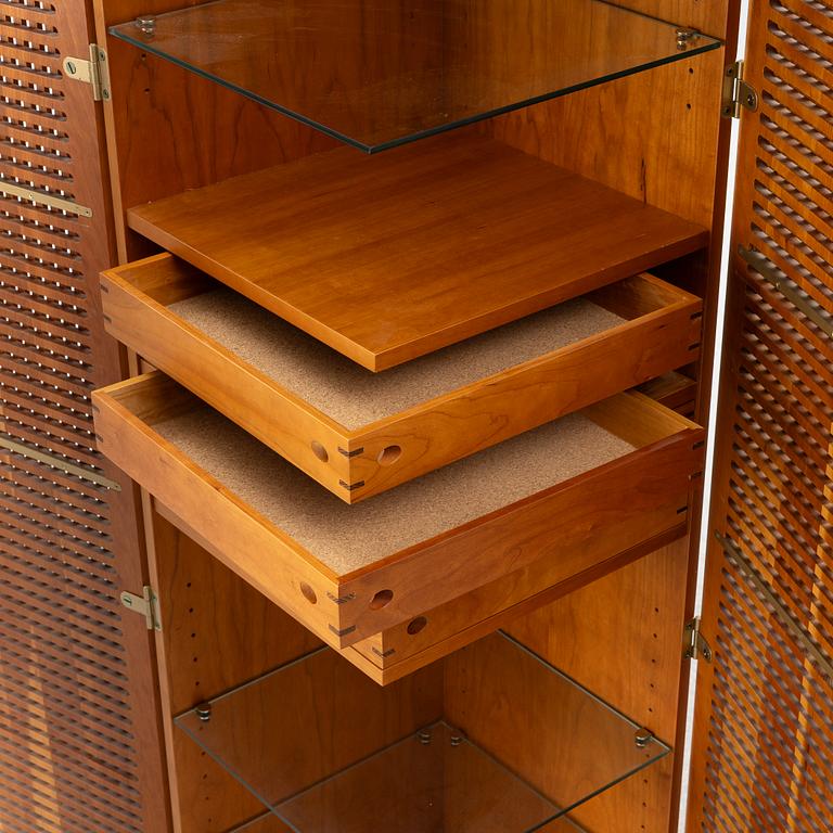 Aksel Harboe, cabinet, 1999.