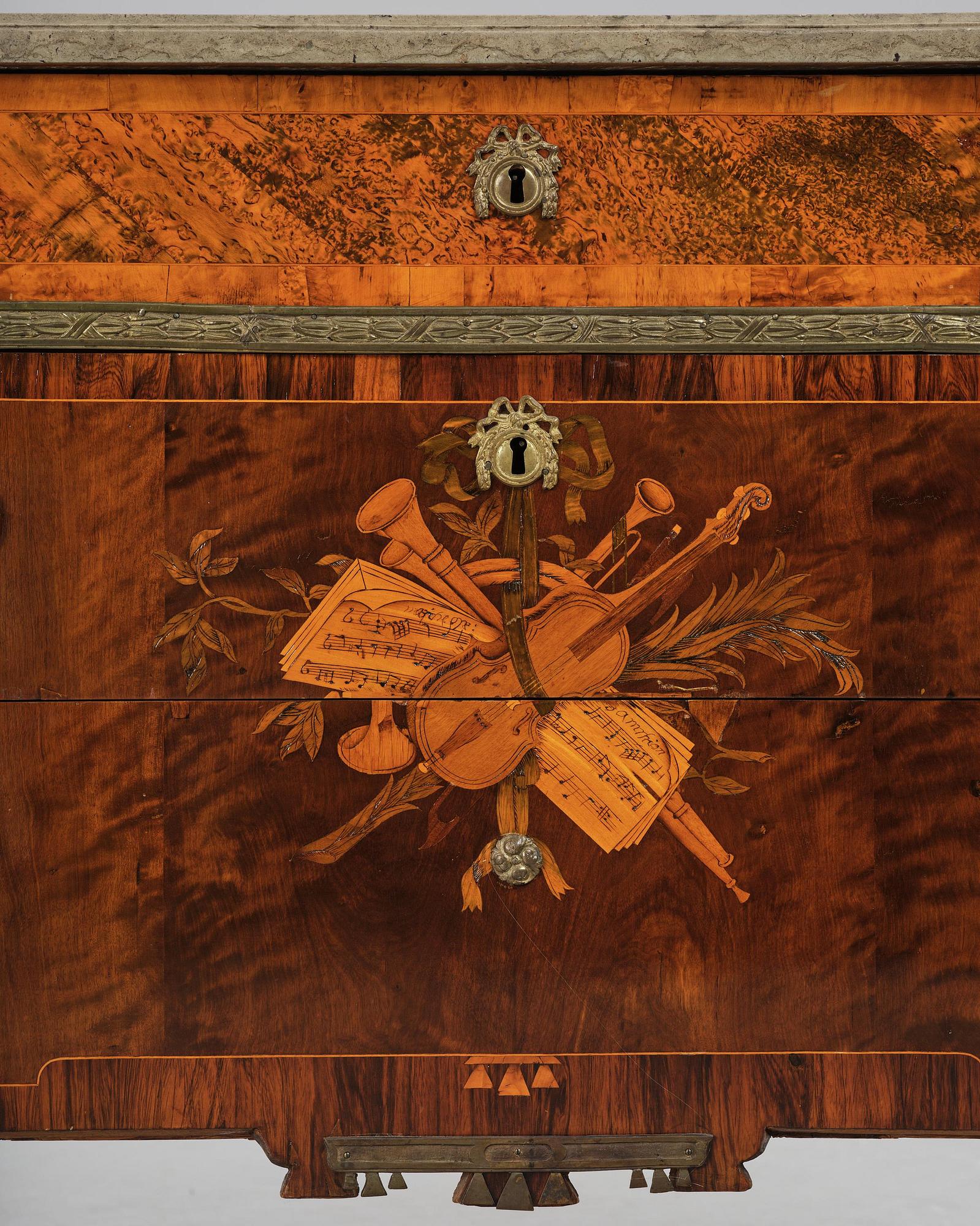 A Gustavian marquetry commode by A. Lundelius (master in Stockholm 1778-1823).