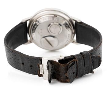 Bulova, Accutron, “Spaceview” wristwatch, 35 mm.