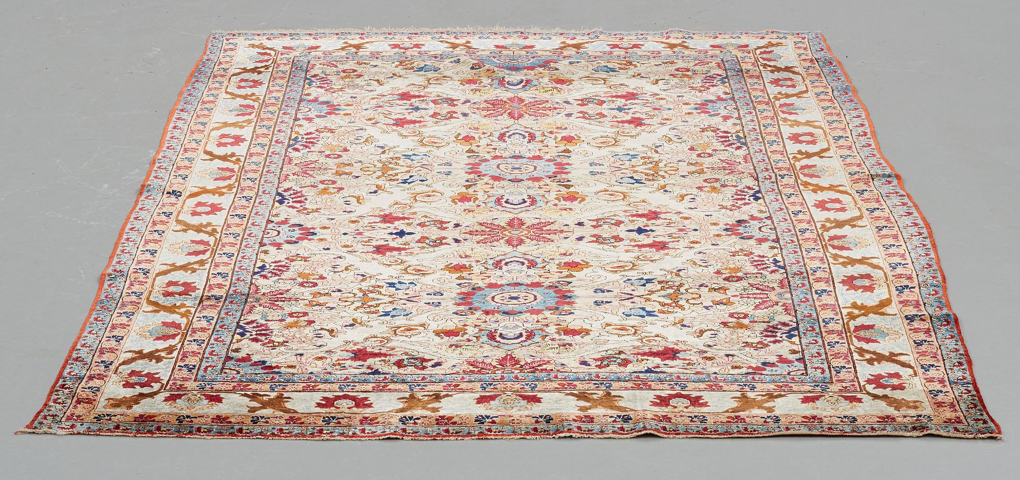 MATTA, antik silke Feraghan/Keshan sannolikt, ca 215,5 x 144,5 cm.