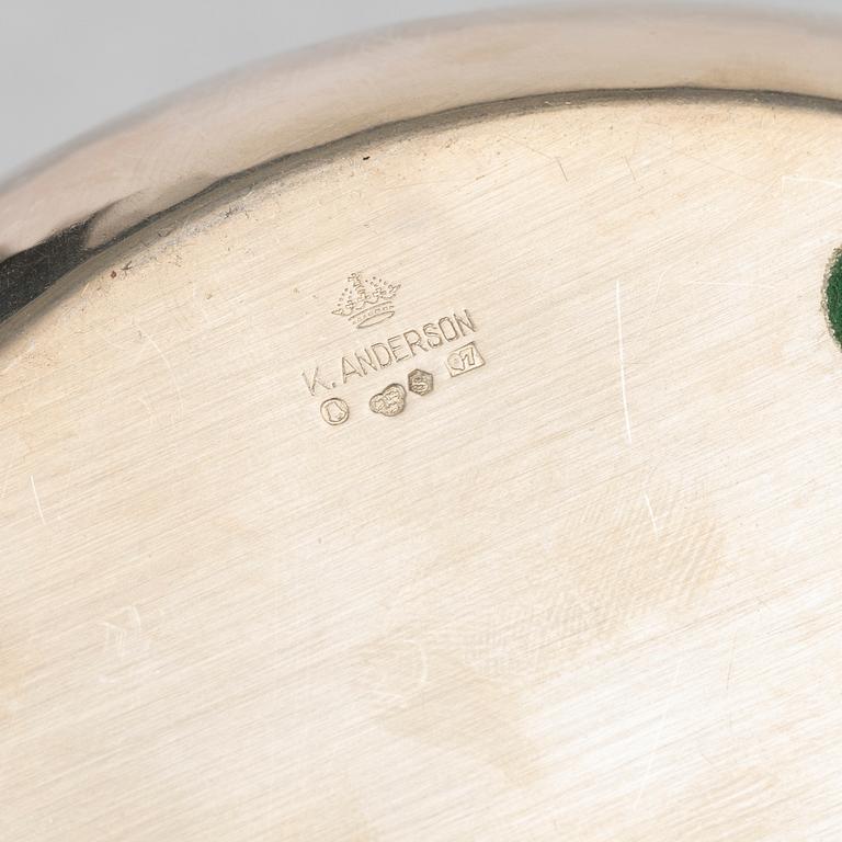 A pair of silver bowls with handles, K. Anderson, 1918.