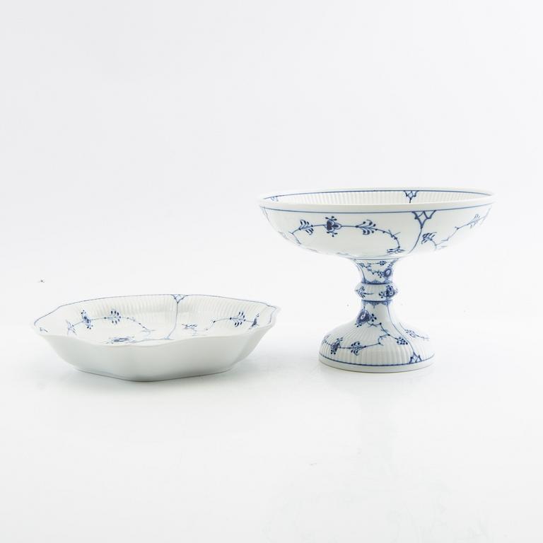 Servis 31 dlr "Musselmalet rifflet" Royal Copenhagen Danmark 1900-talets senare del porslin.