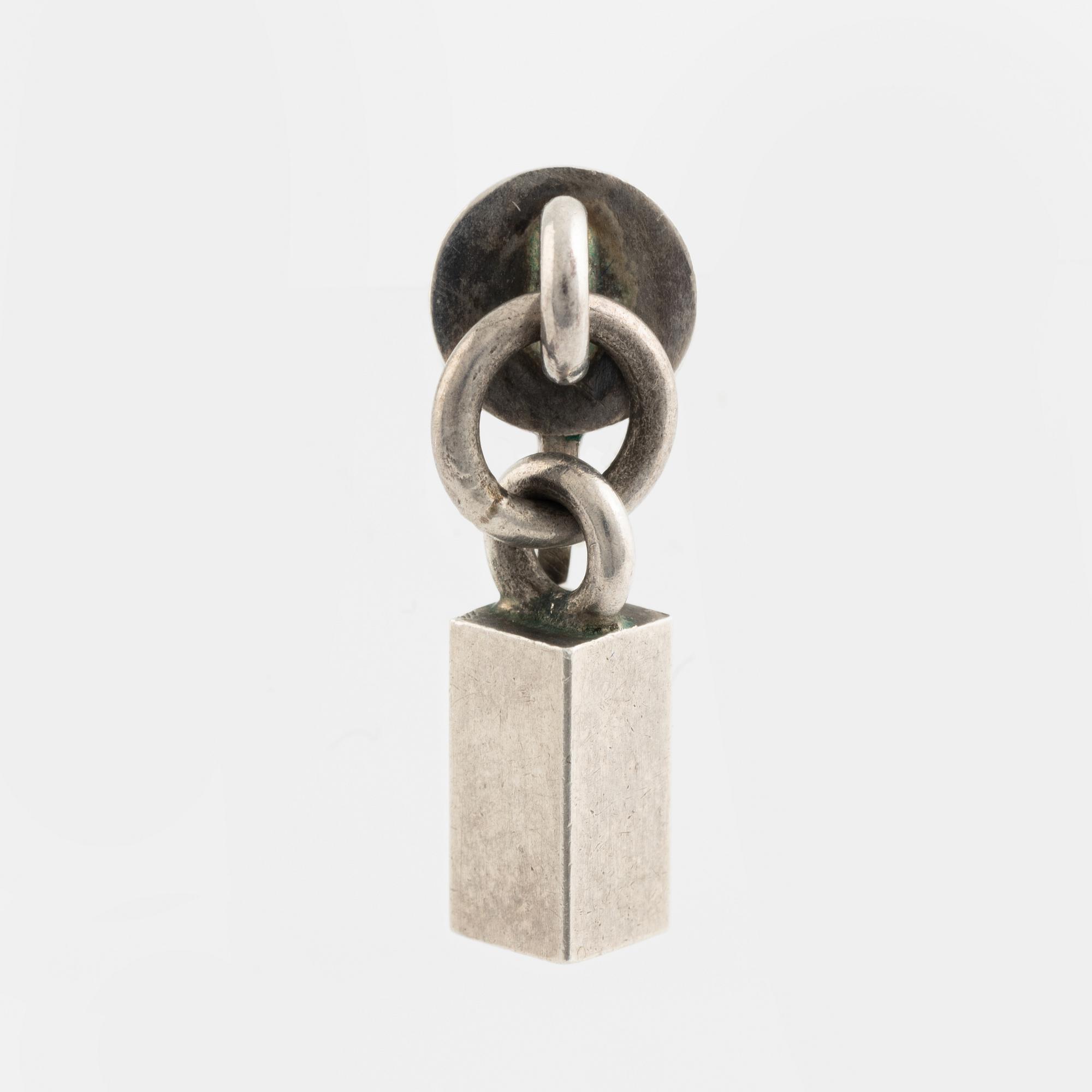 Wiwen Nilsson, collier och ett örhänge, sterlingsilver.