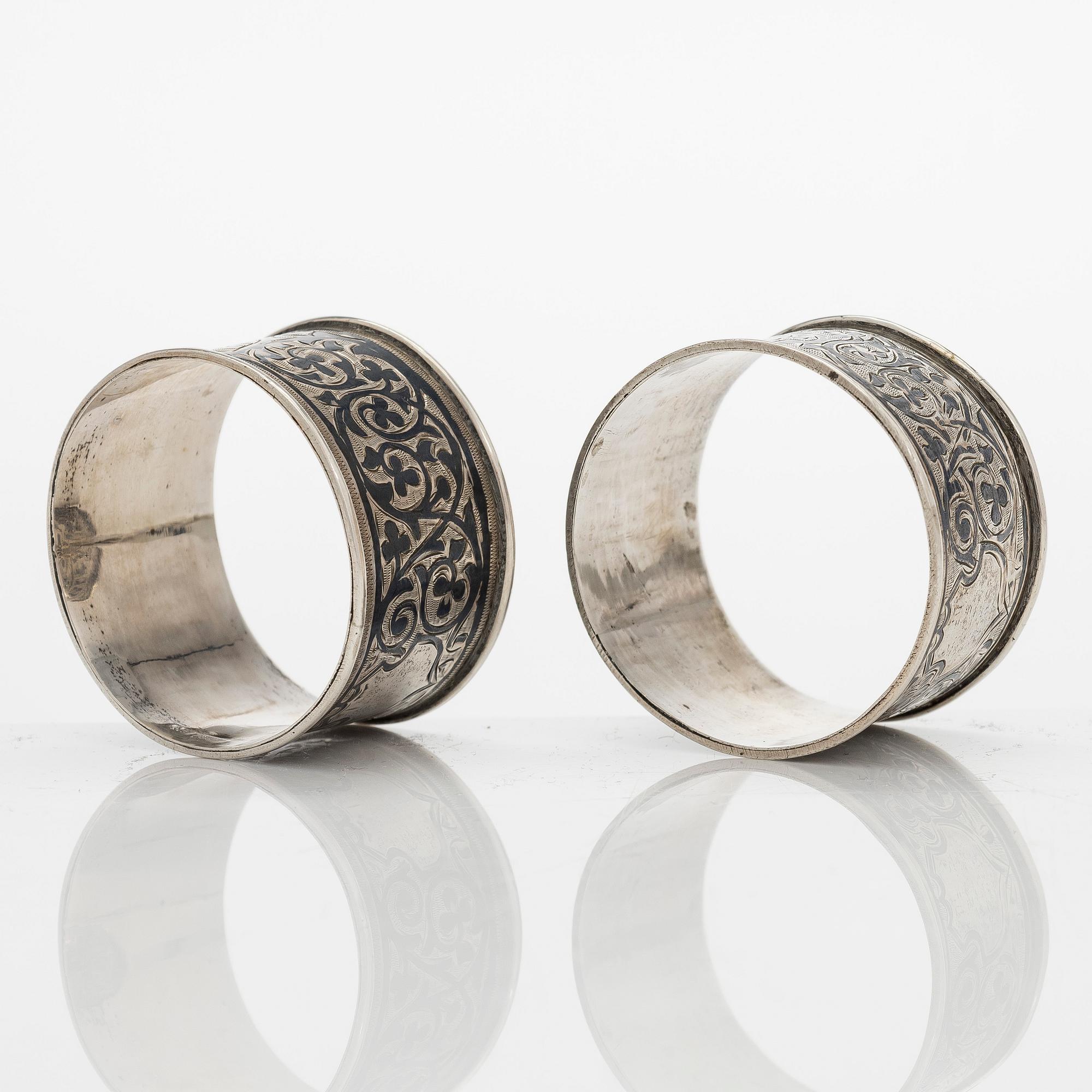 Lautasliinarenkaita, pari, hopea, niello, Kiova 1908-1926.