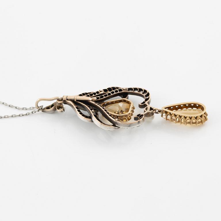 Pendant with chain, featuring citrines, pearls, and rose-cut diamonds.