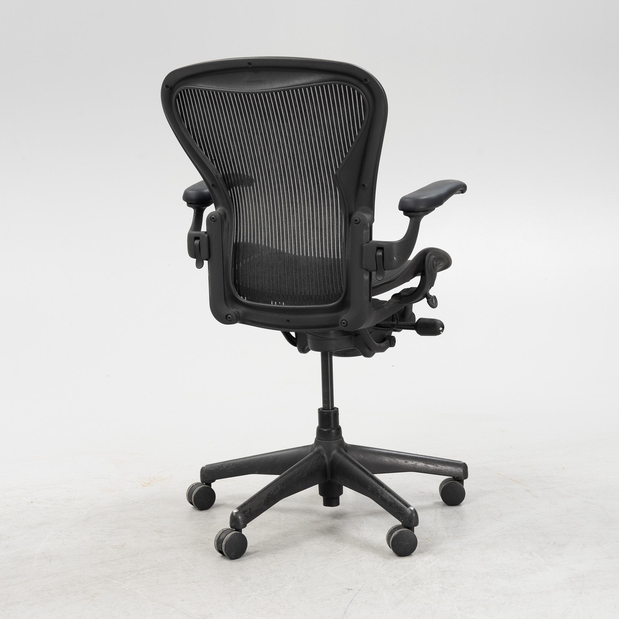 Don Chadwick/Bill Stump, skrivbordsstol, "Aeron", Herman Miller.