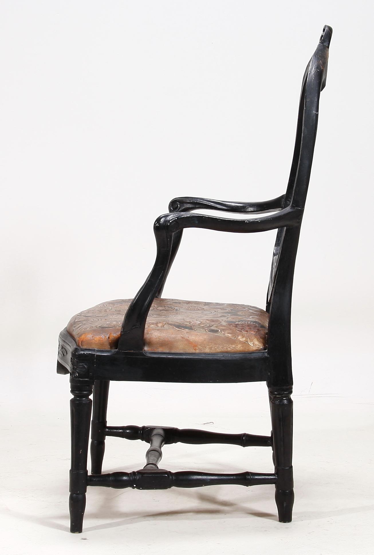 KARMSTOL, delvis gustaviansk. Märkt Melchior Lundberg Stockholm, sent 1700-tal.