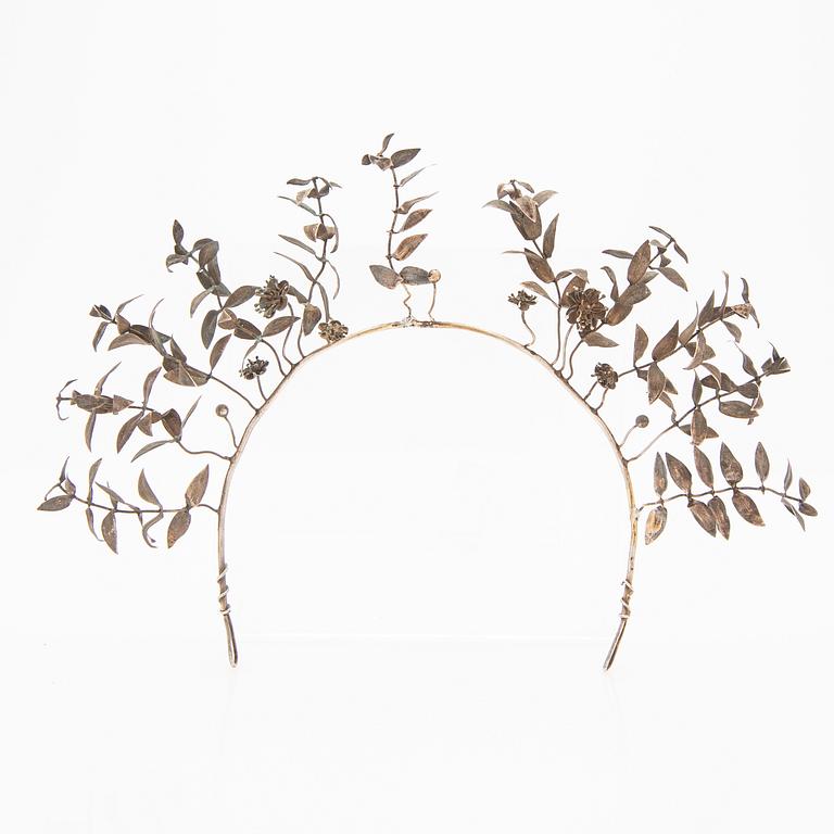 Diadem, silver, known as "silver wedding diadem", late 19th century.