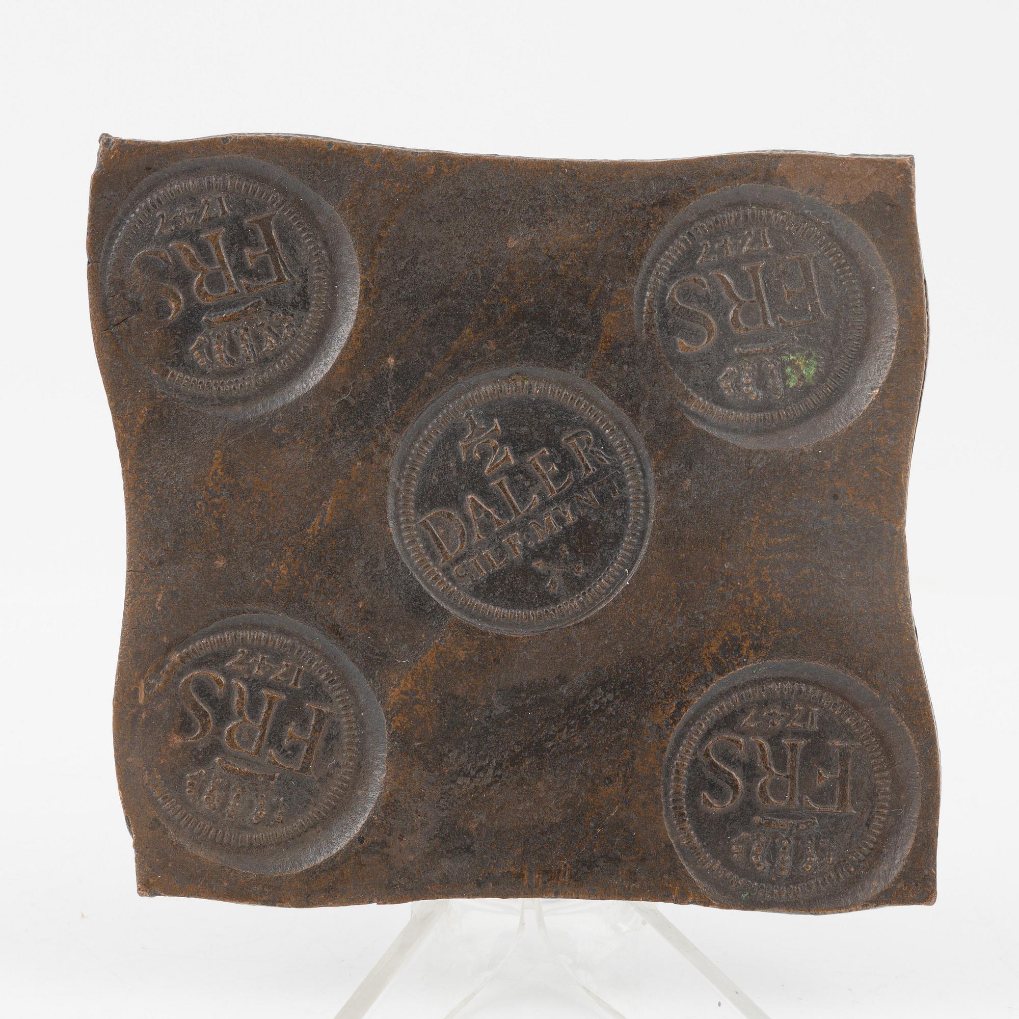 Plåtmynt, Fredrik I, 1/2 daler silvermynt, 1747.