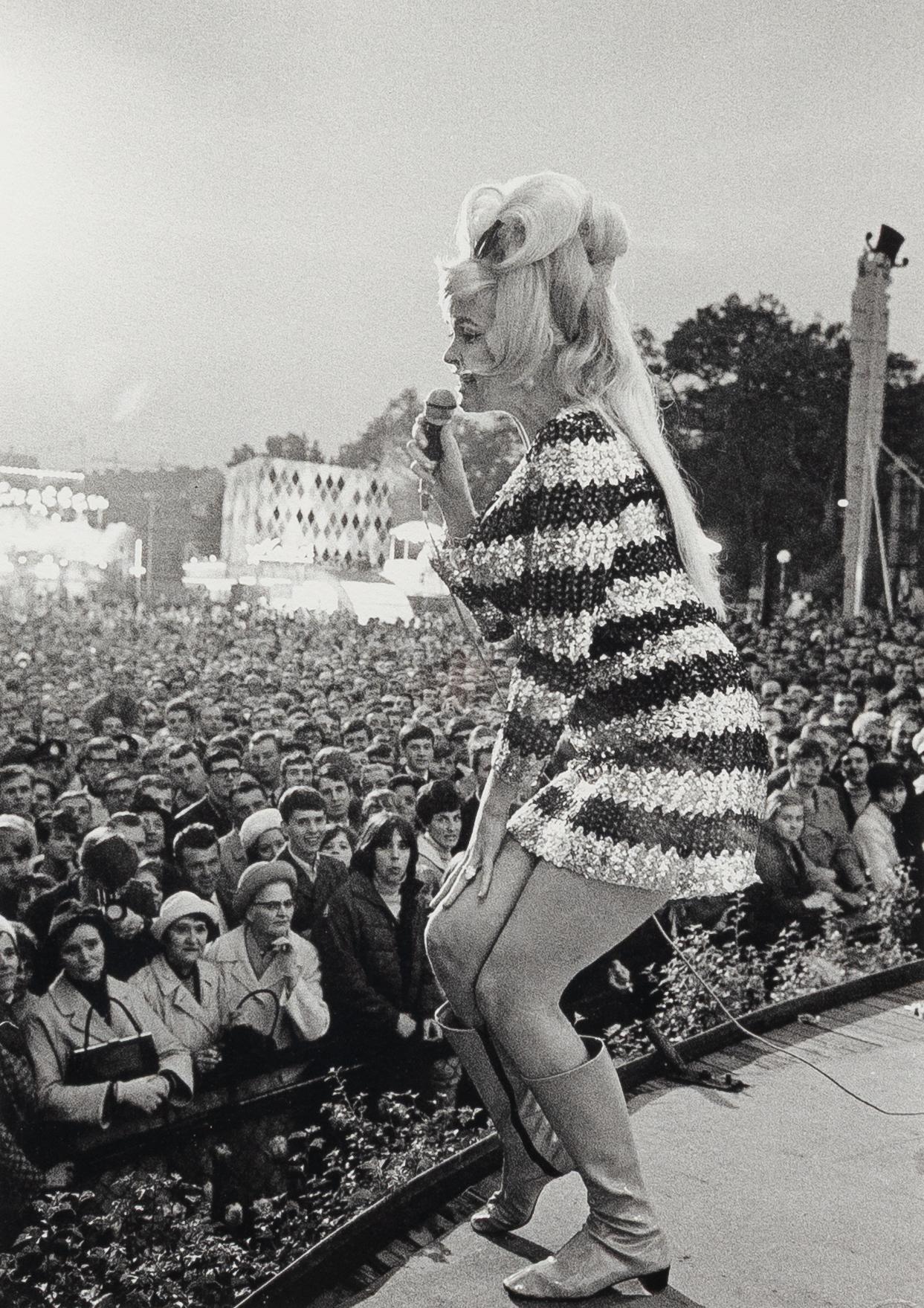 “Jayne Mansfield at Liseberg, 27 May 1967”, Bildbyrån Kamerareportage AB.