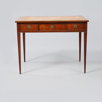SKRIVBORD, sengustaviansk stil, omkring år 1900.
