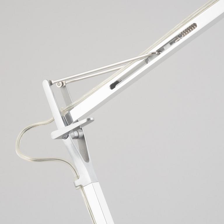 Antonio Citterio, a pair of Kelvin T LED, desk top lamps, Flos.