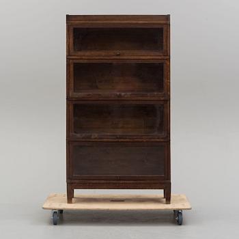 A book cabinet named from Carl Malmsten.