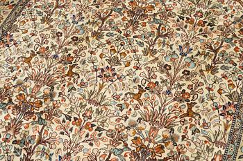 Carpet, Tabriz Tabatabai ca 282x195 cm.