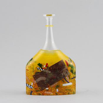 VAS/FLASKA, glas, Bertil Vallien, Kosta Boda, 1900-talets andra hälft.